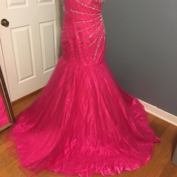 *FINAL PRICE* Fabulous Pink One Shoulder Formal Evening Gown - Picture 6 of 8